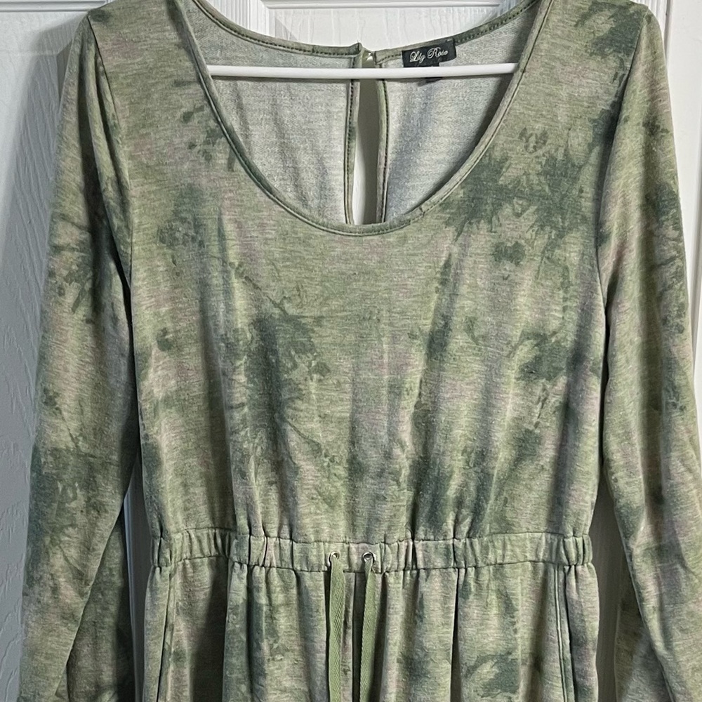 Junior’s XL Lily Rose Jumper